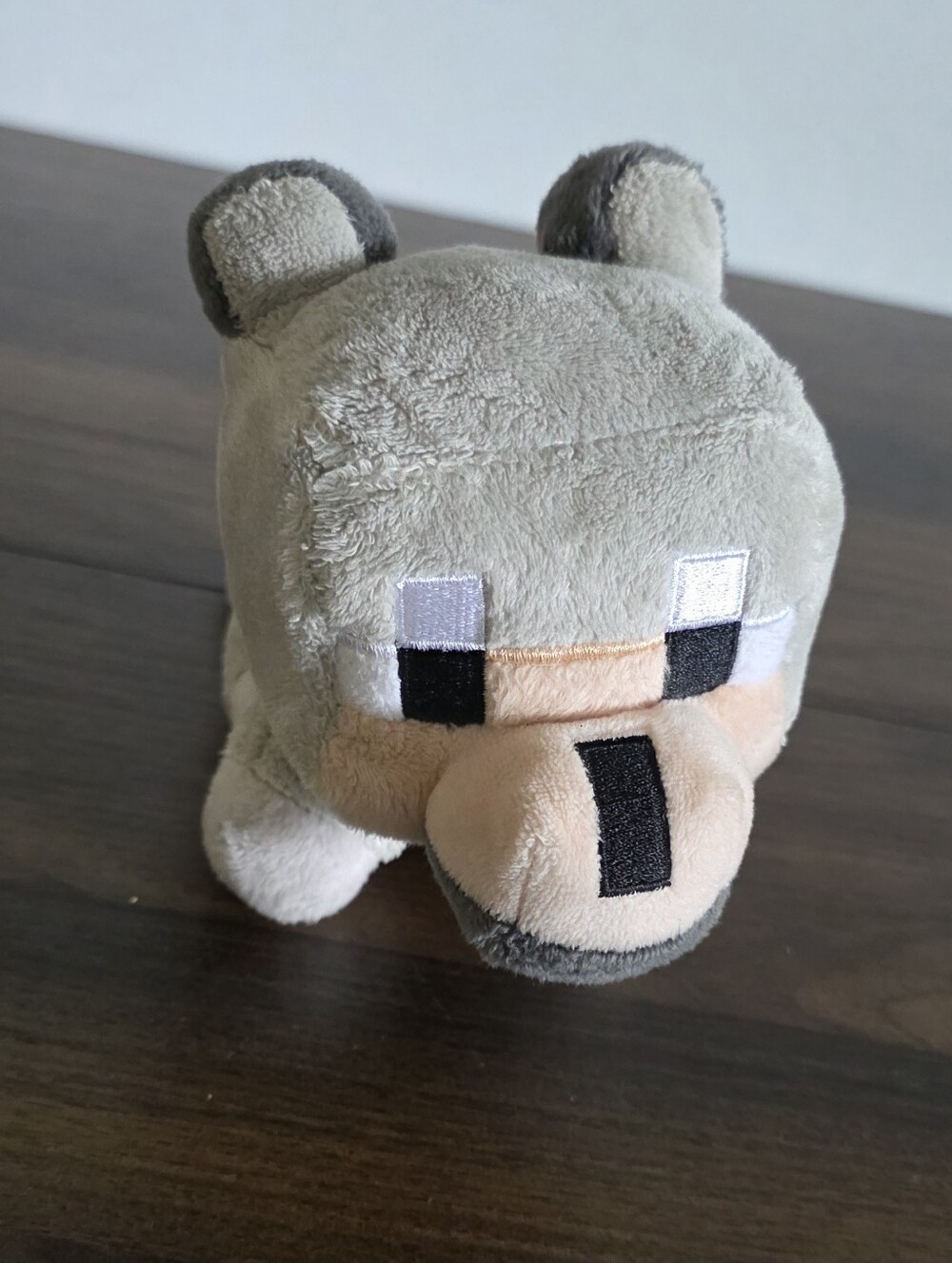 Mojang Jinx Minecraft Gray Baby Wolf Dog Beanie Plush Stuffed Toy Sitting 8”